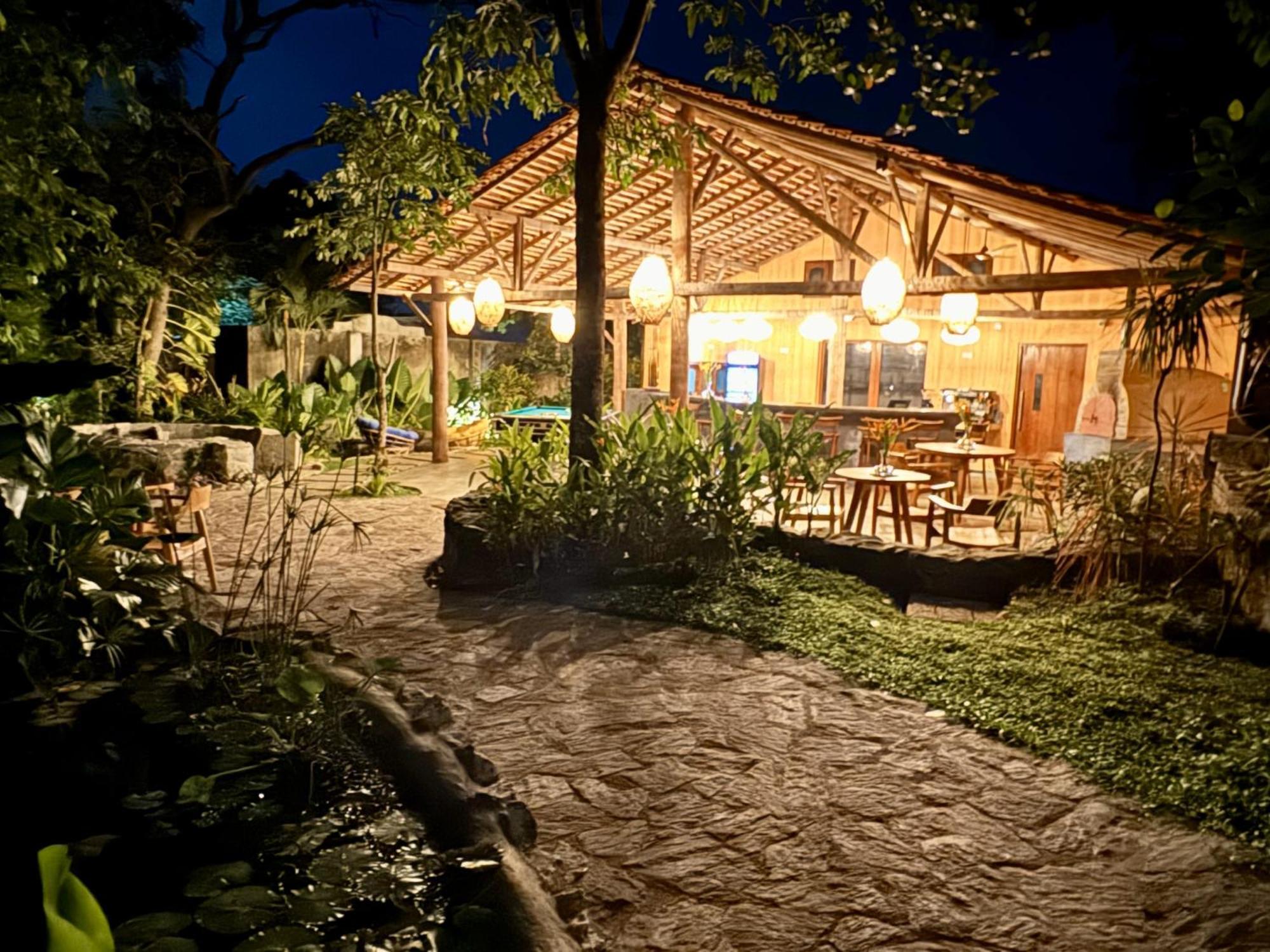 Coastline Mirissa Boutique Hotel And Spa 외부 사진