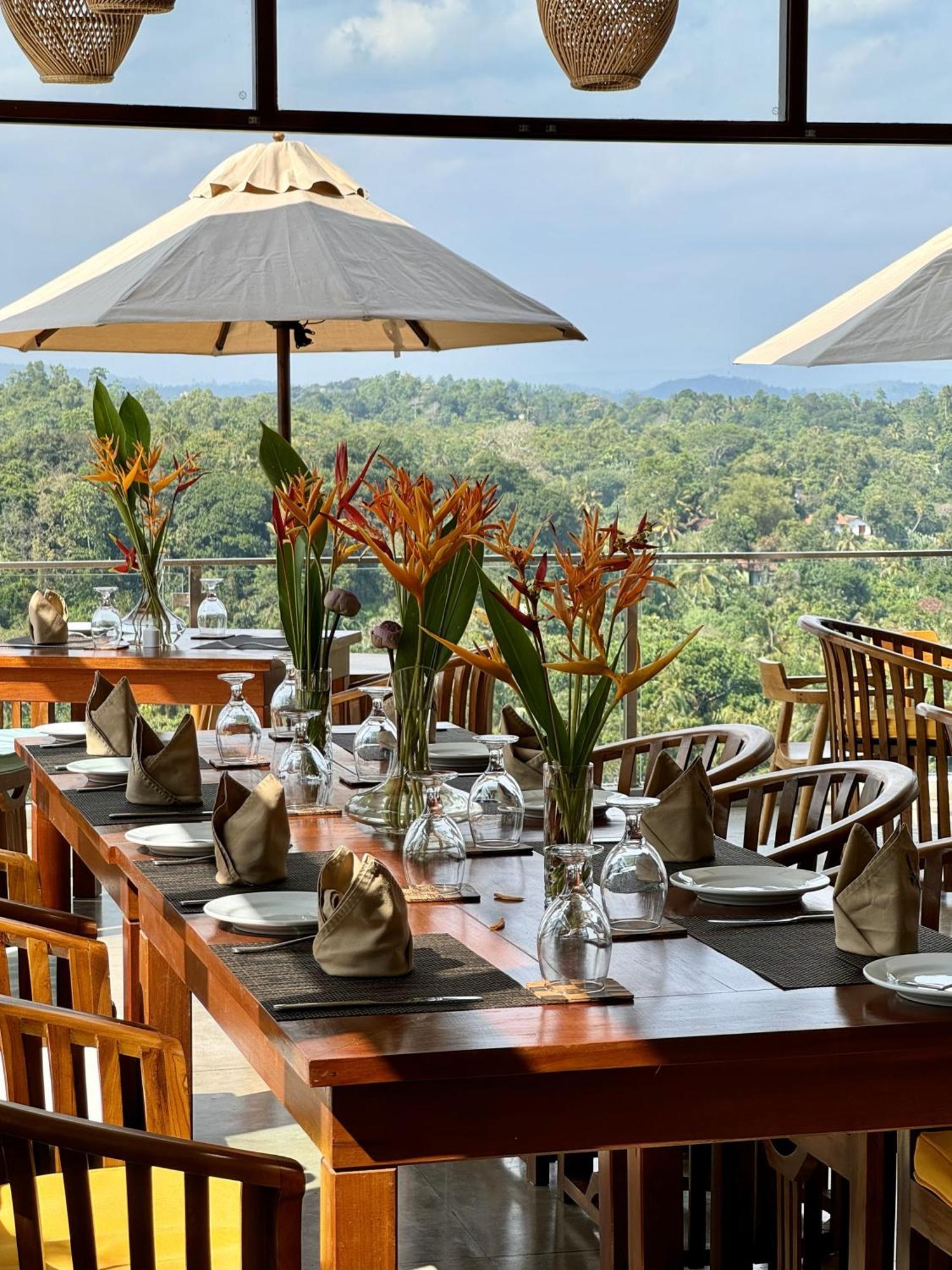 Coastline Mirissa Boutique Hotel And Spa 외부 사진