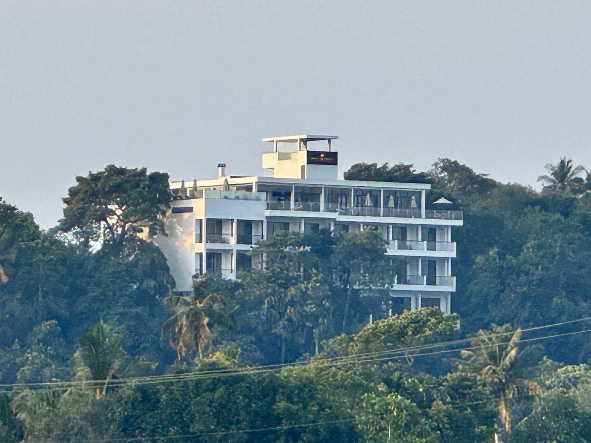 Coastline Mirissa Boutique Hotel And Spa 외부 사진